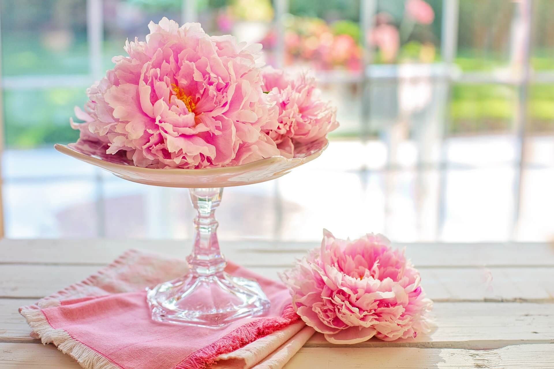 Unique Floral Arrangement Ideas for Your Wedding