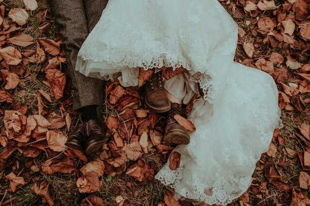 What Are The Benefits of a Fall Wedding?