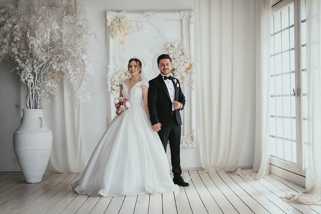 Setting Up A Beautiful Indoor Ceremony Space
